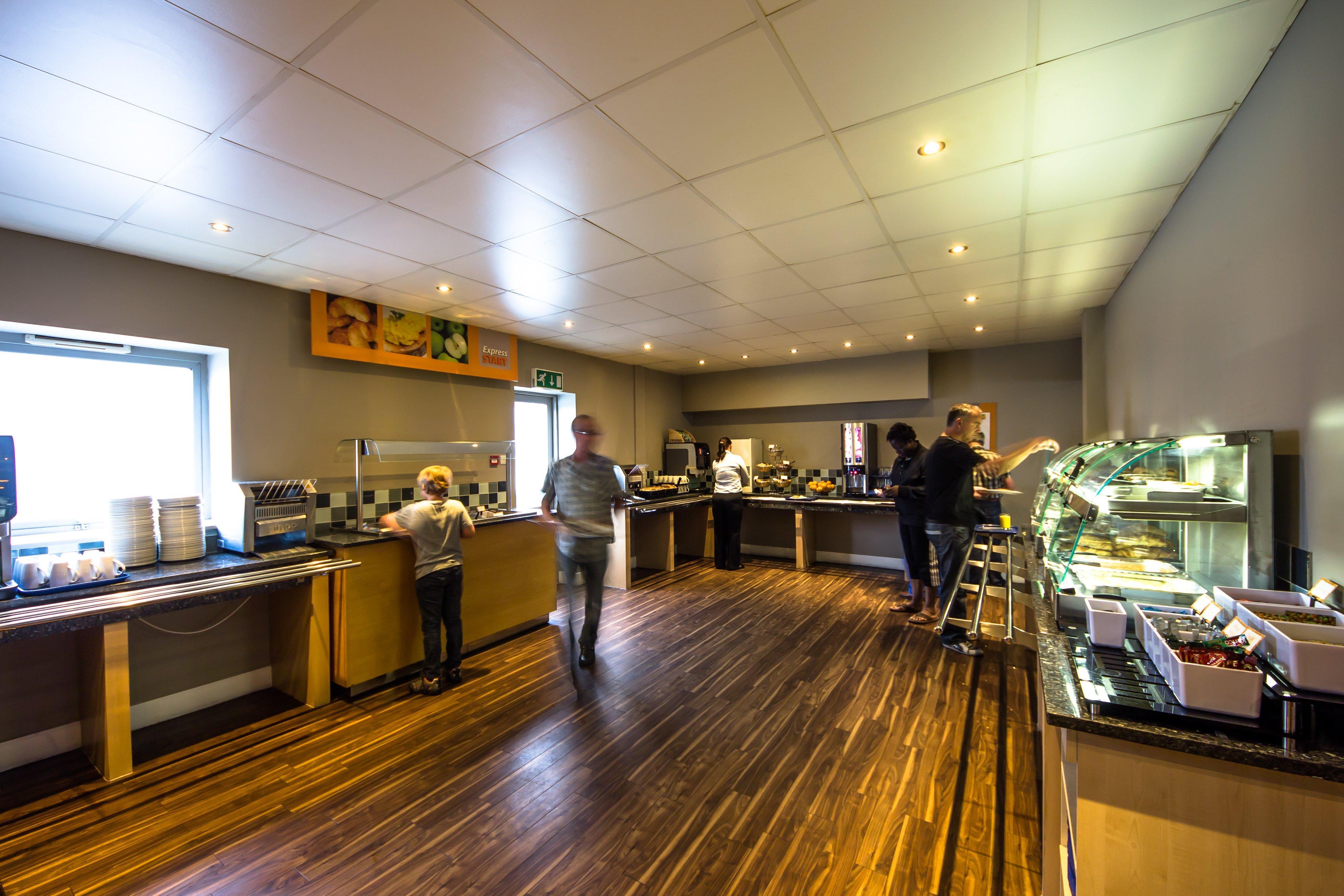 Express Royal Docks By Ihg 3* London