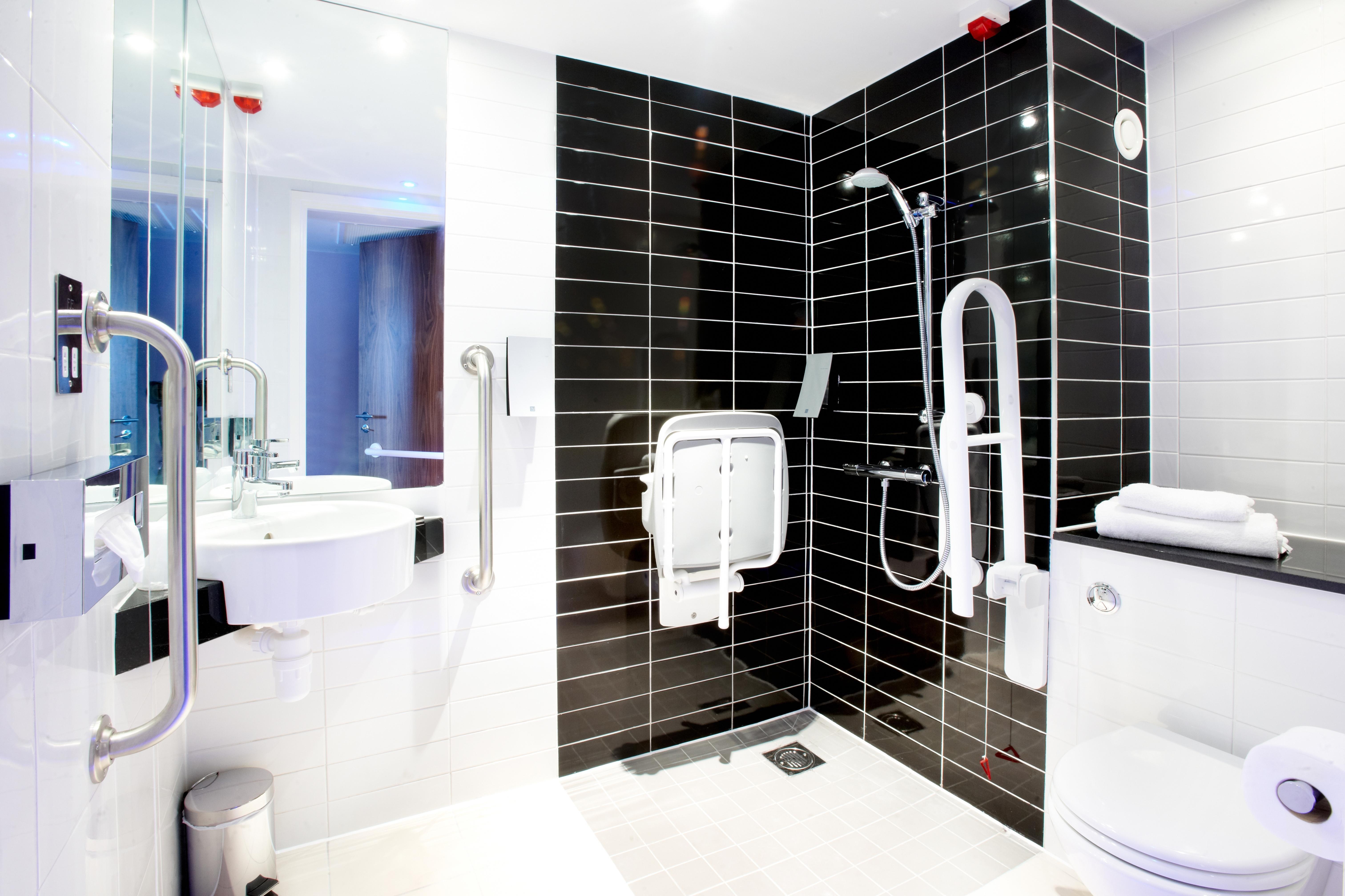 Holiday Express City, An Ihg