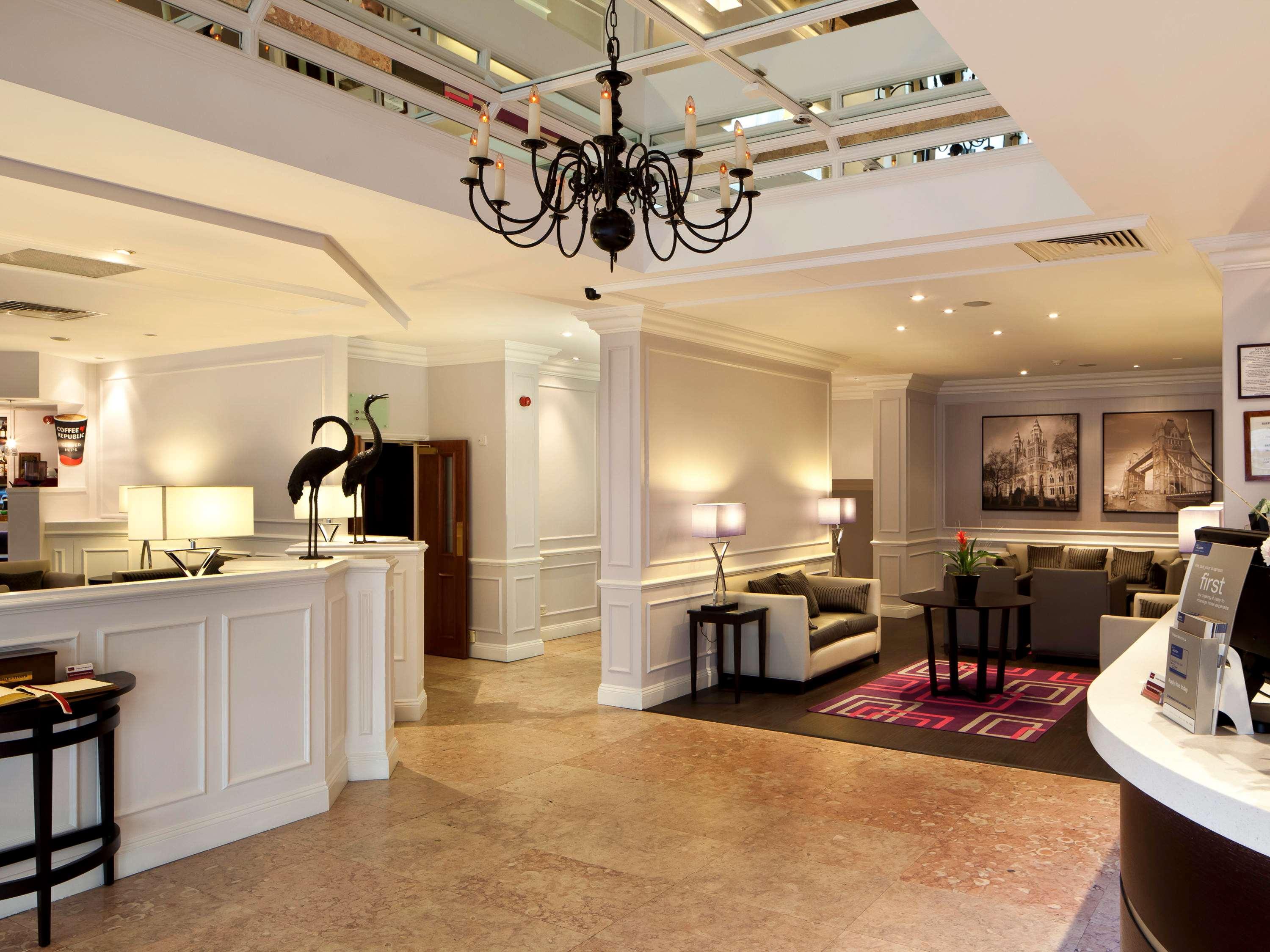 Mercure Kensington Hotel London