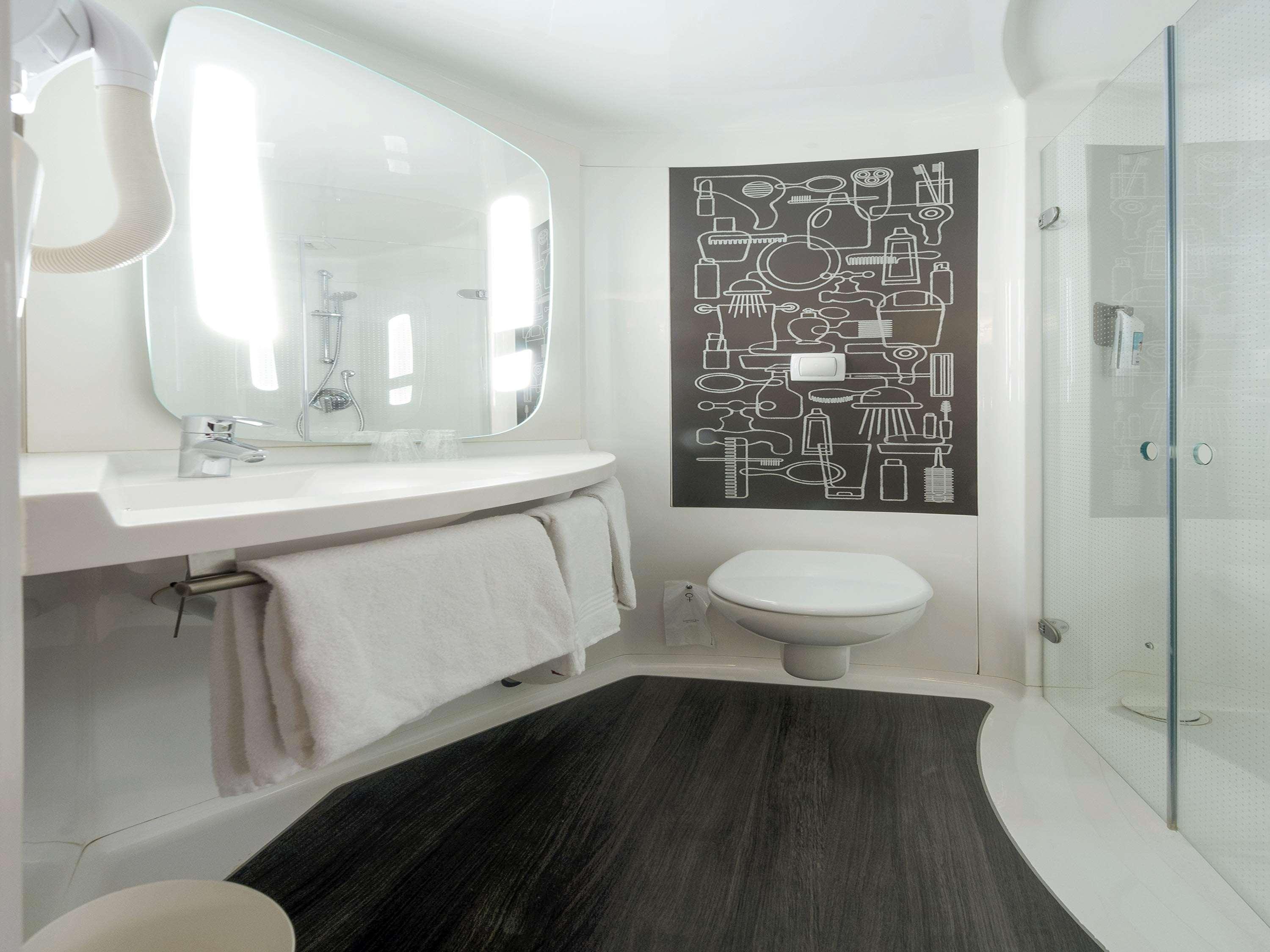 Ibis Docklands Canary Wharf London