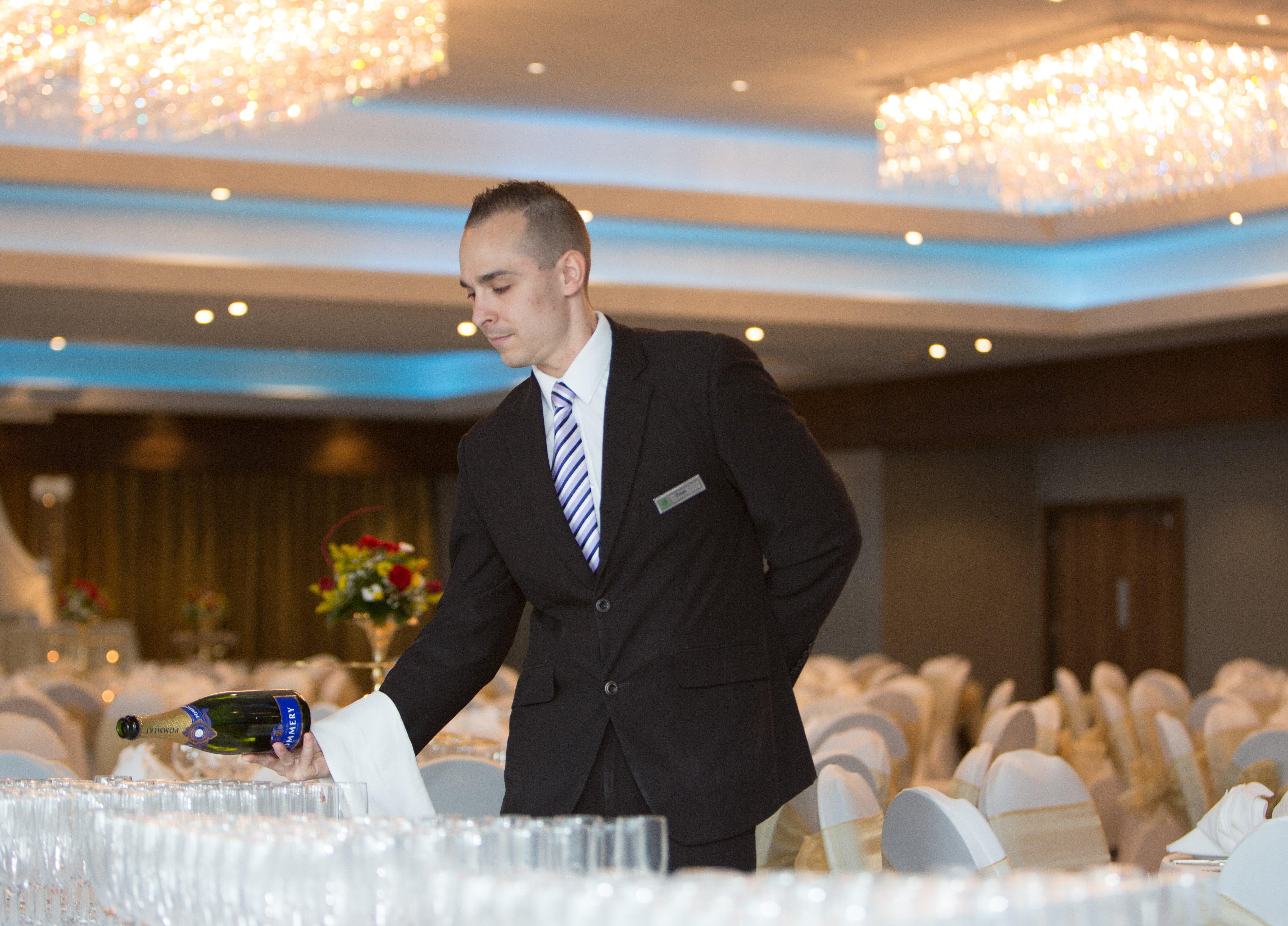 - Wembley, An Ihg Hotell London