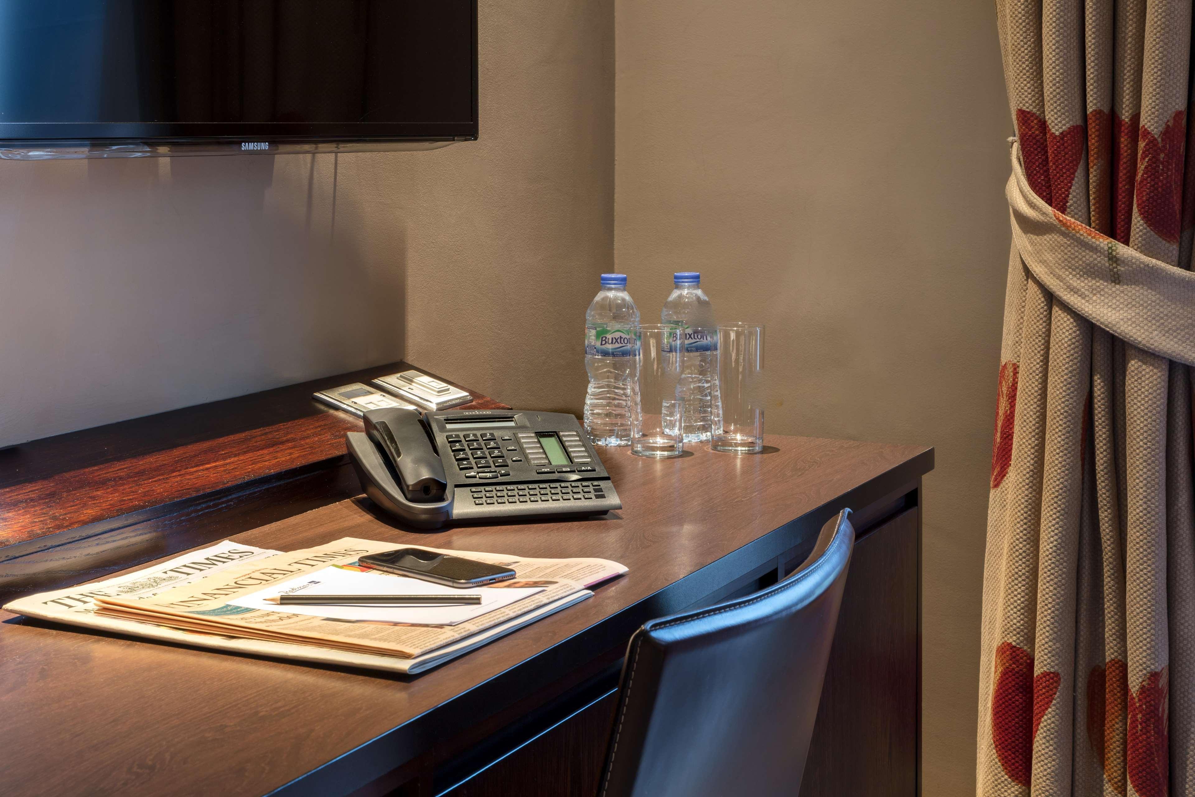 Radisson Blu Hotel, Marble Arch - Formerly Sussex Hotel 4*
