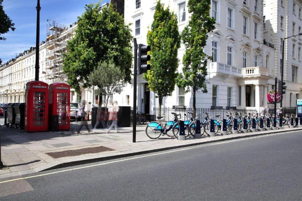 Pimlico Apartment *