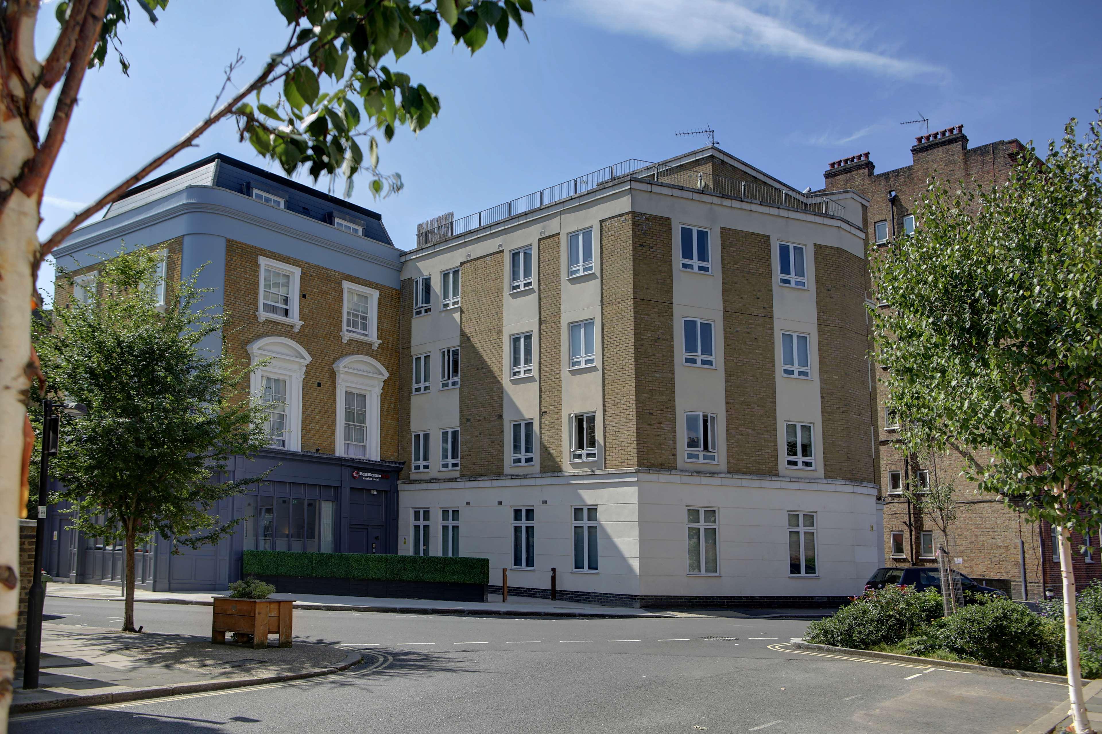 Western Vauxhall Hotel 4*