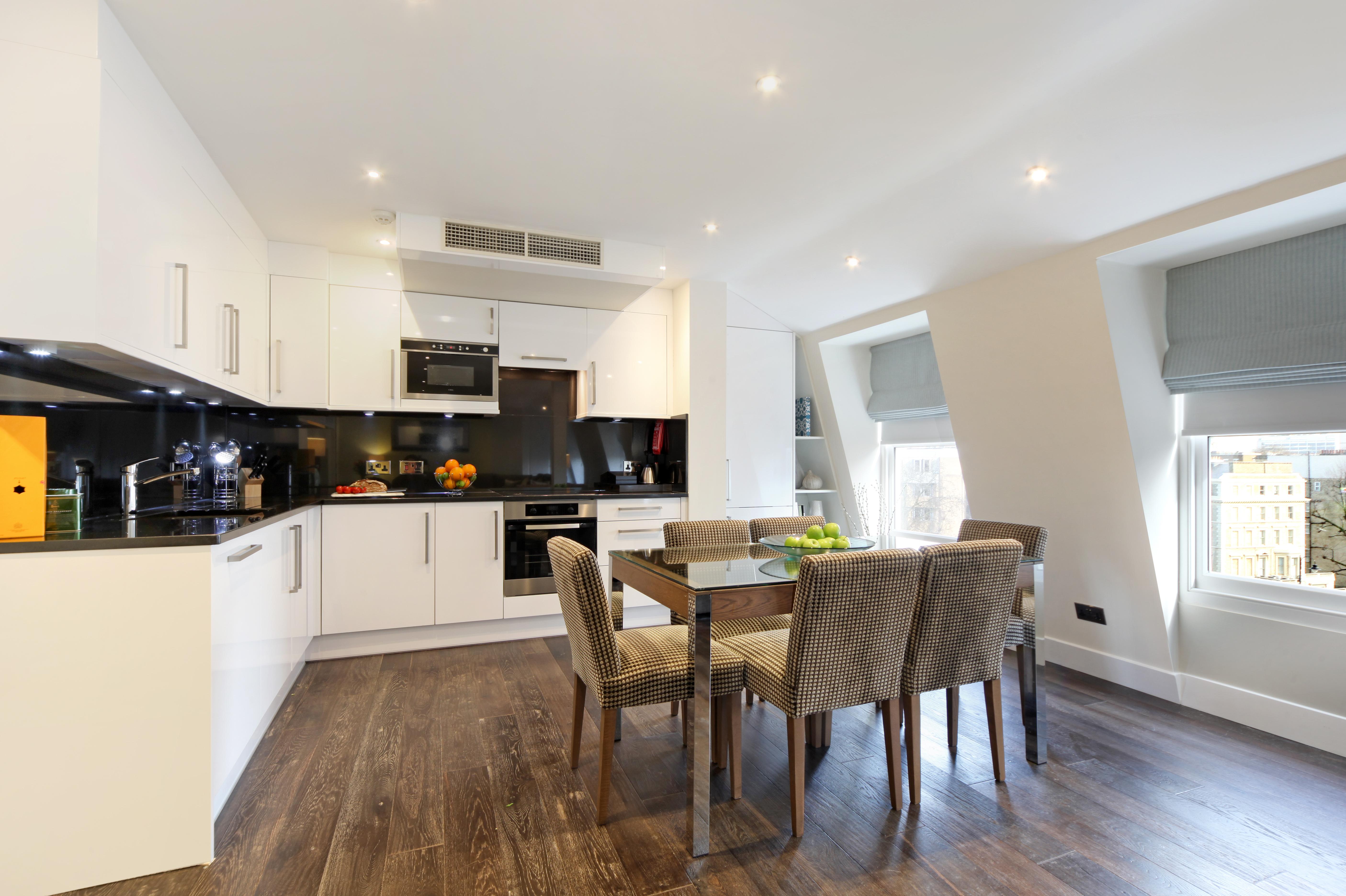 Aparthotel Ashburn Court London