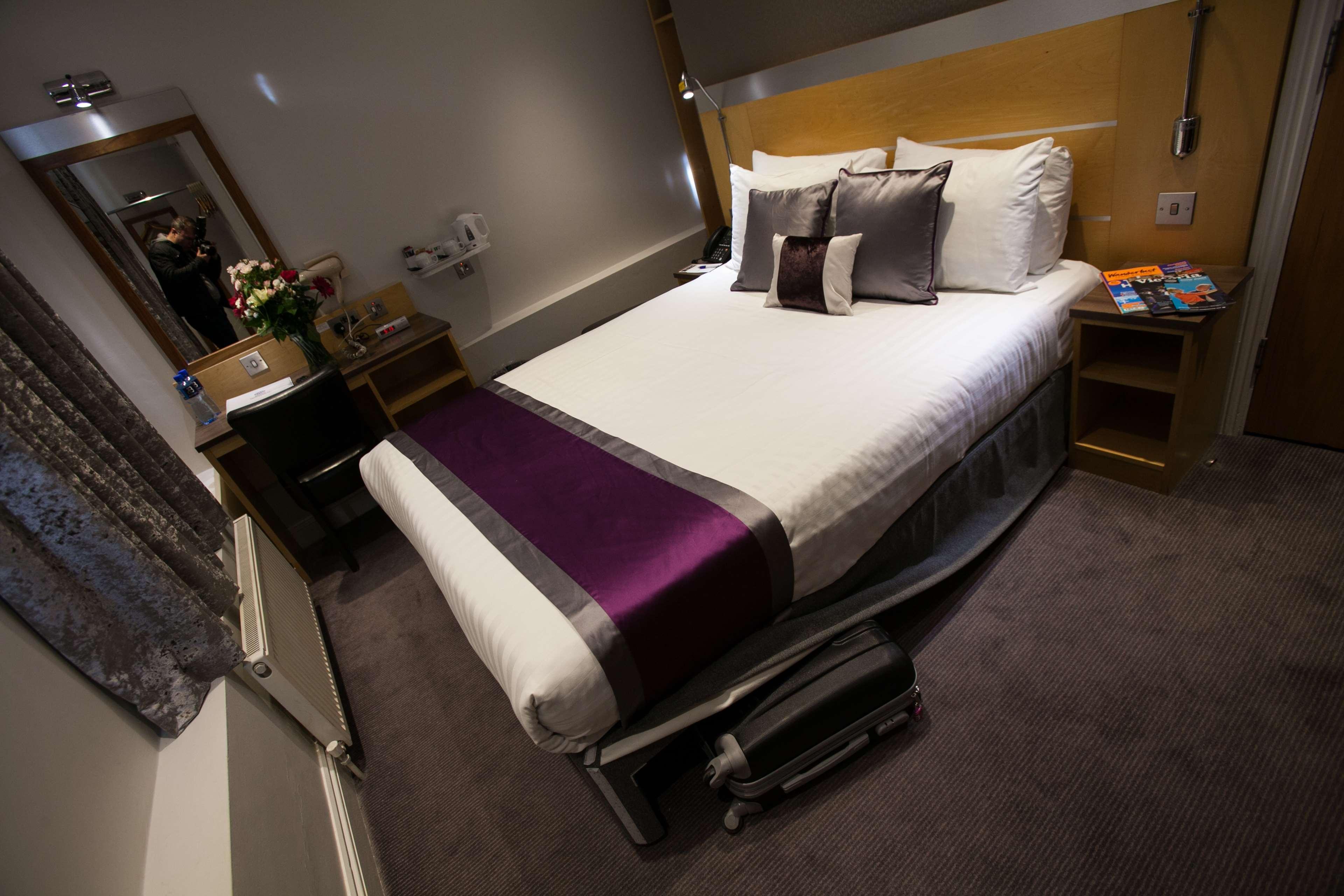 Western Victoria Palace 3*