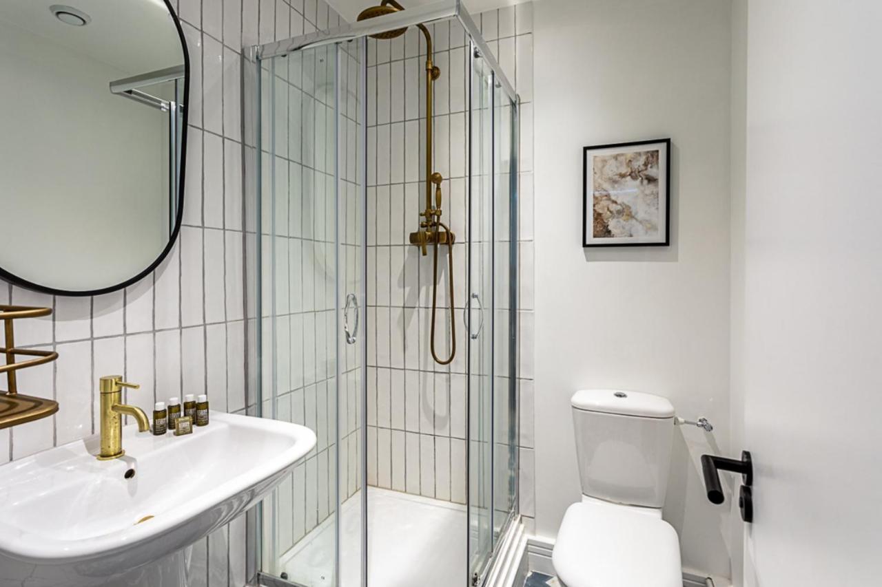 Leilighet Stunning Modern In The Heart Of Holborn London