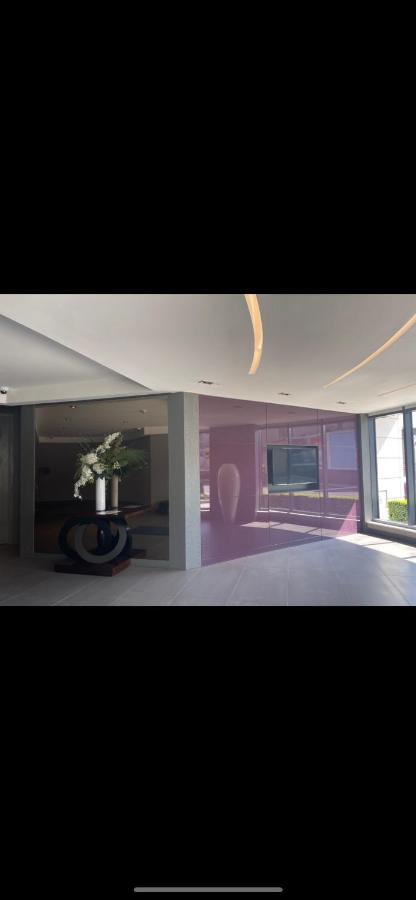 Apartment Chelsea Riverside Morden, Chic One Bed London