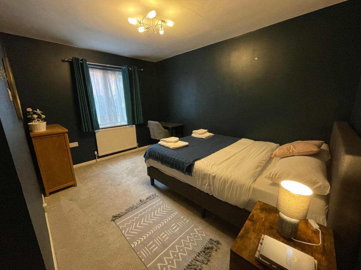 2 Bedroom Near Southfields Appartement