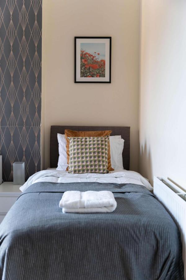 Apartment Two Bedroom In Tooting London
