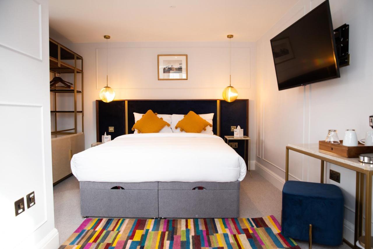 Hotell Three Falcons London