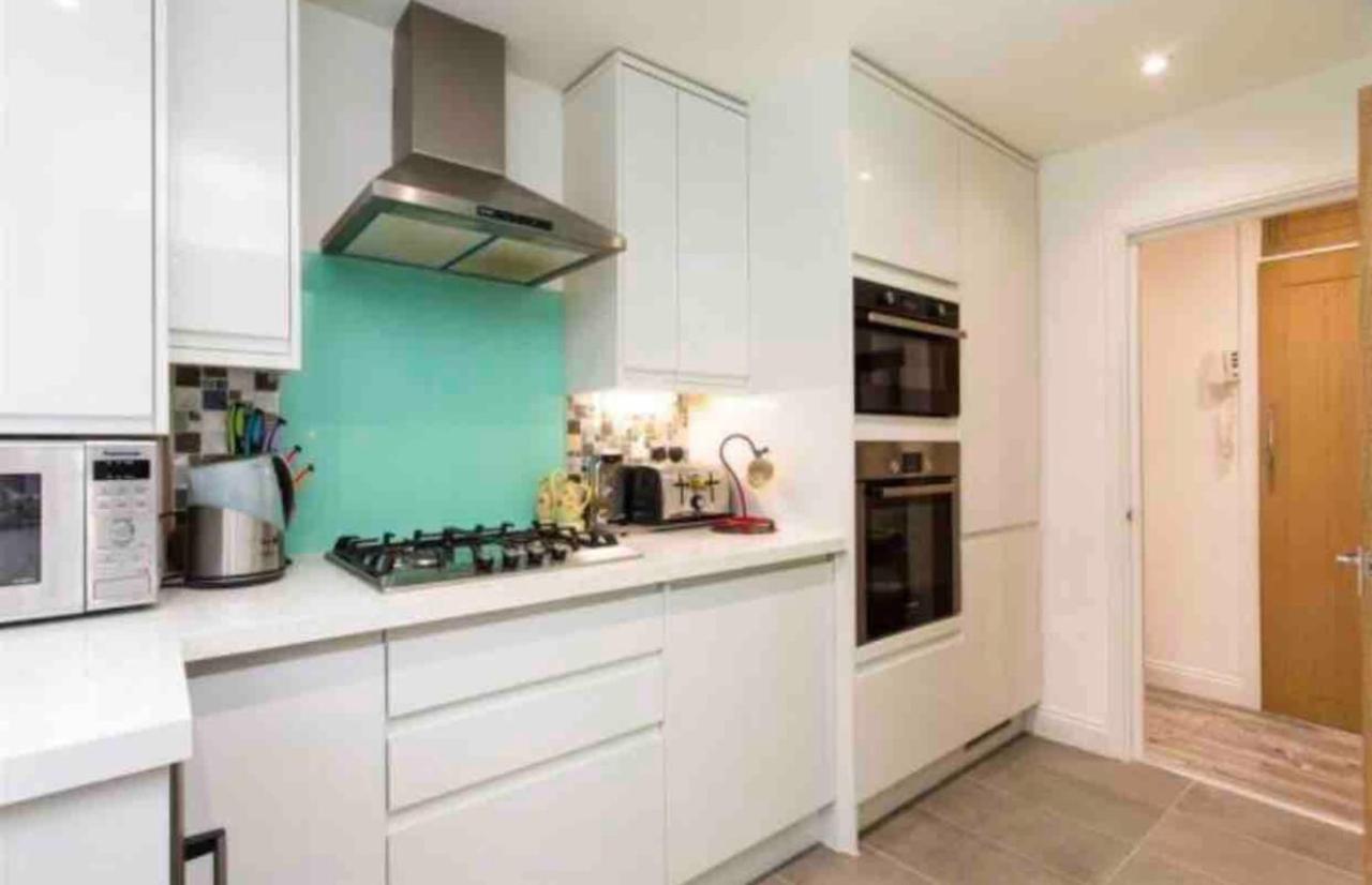 Guest house Luxury Double Blue London