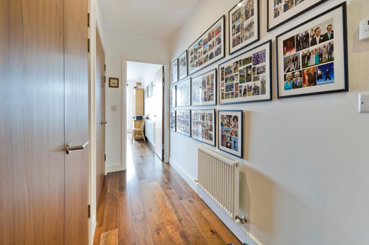 Superb With Terrace Near The River In Putney By Underthedoormat * London
