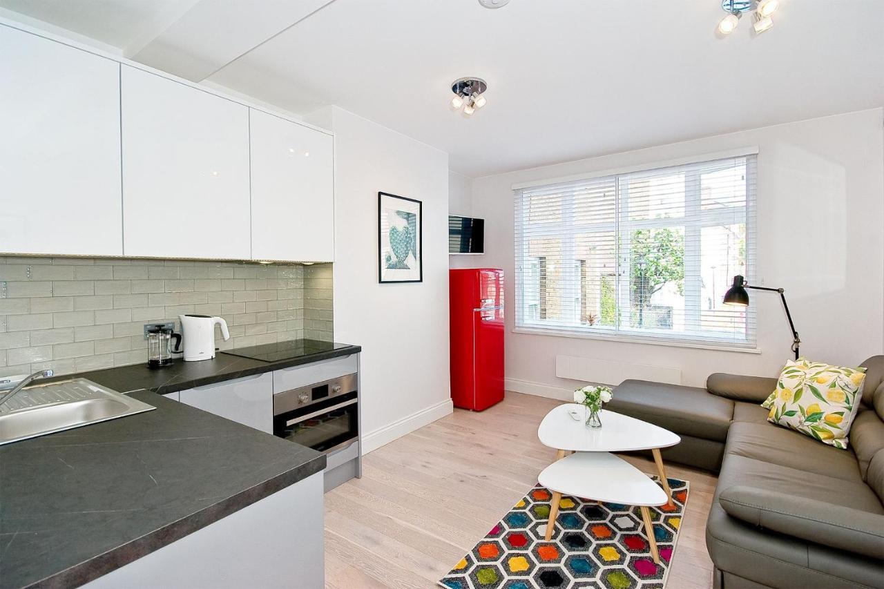 Ferienhaus F2 Greek Street By Living