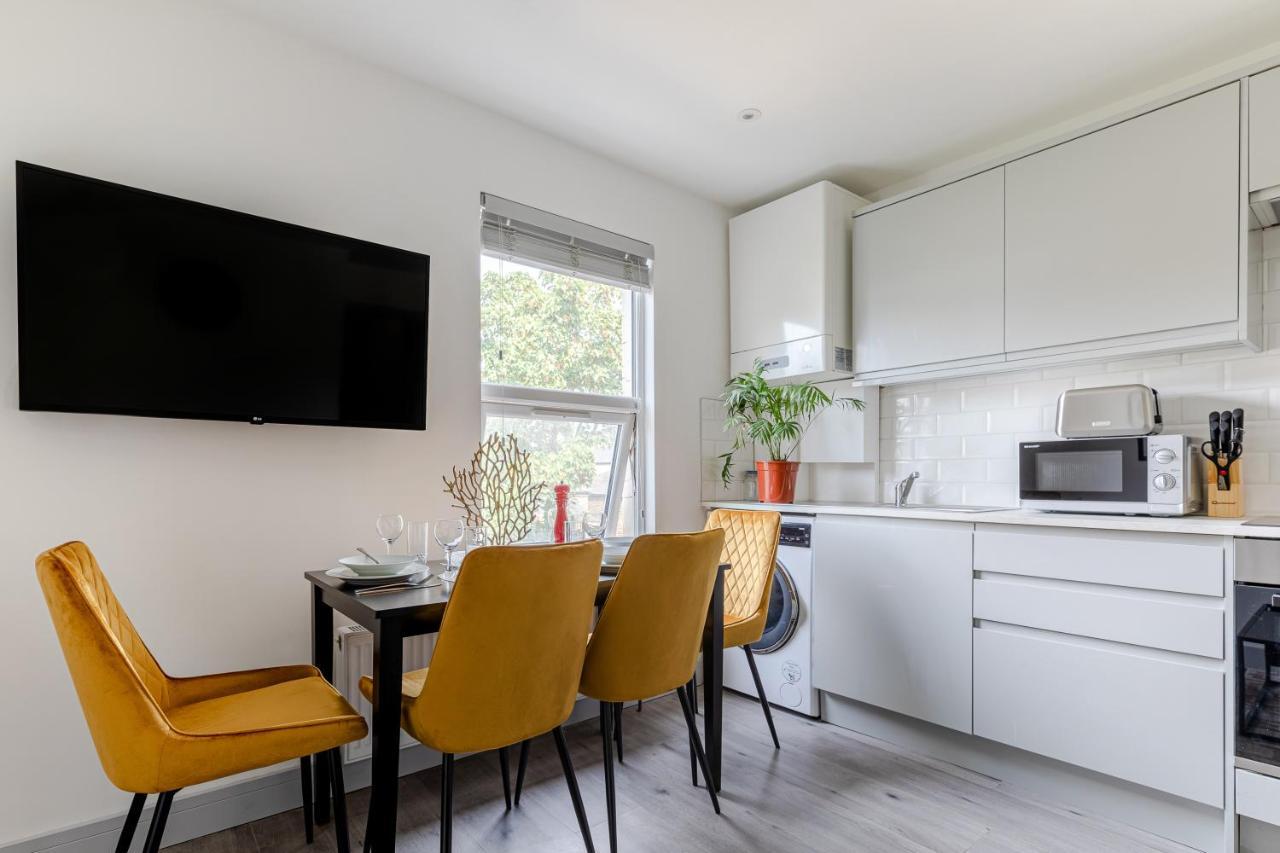 Welcoming 2 Bedroom In Greater * London