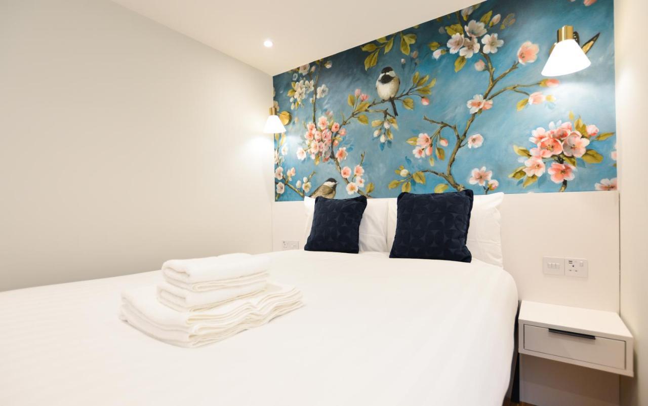 Apartahotel Sale Place Serviced By Concept *
