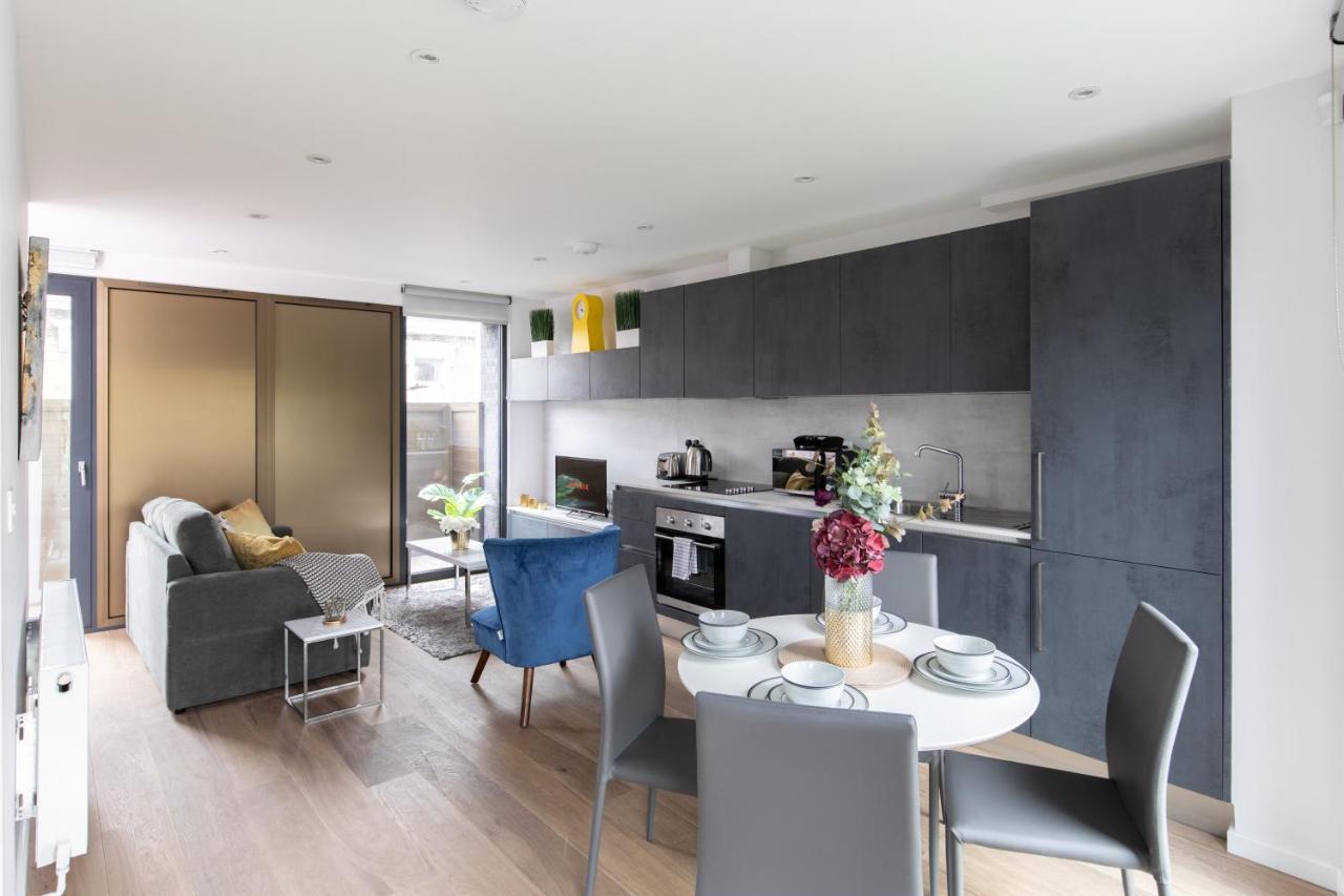 Homely - Camden Penthouse *