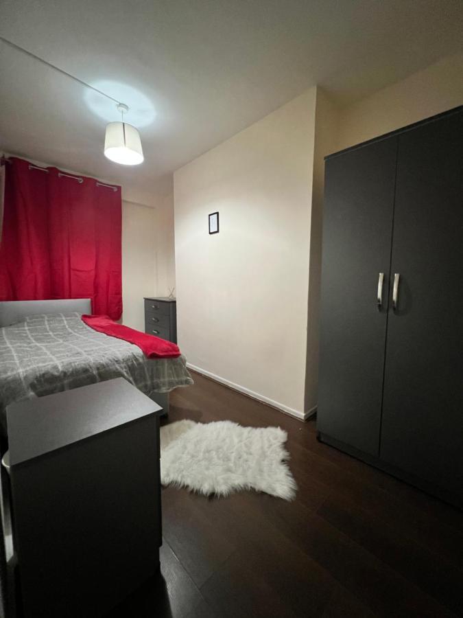 Marble Arch, Oxford Street, Edgware Road Apartment London