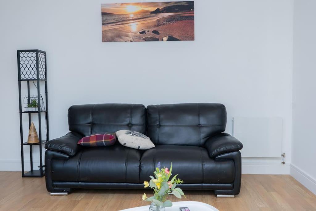 1 Bed Luxury Comfortable Apt Appartement Londen