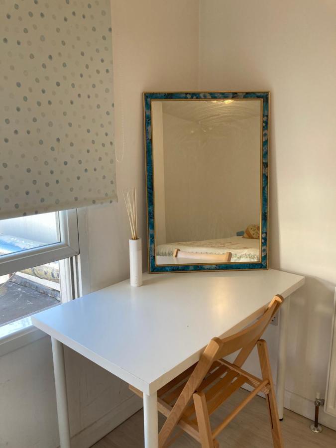 Gasthof Redecorated Double With Shared Bathroom And Kitchen *