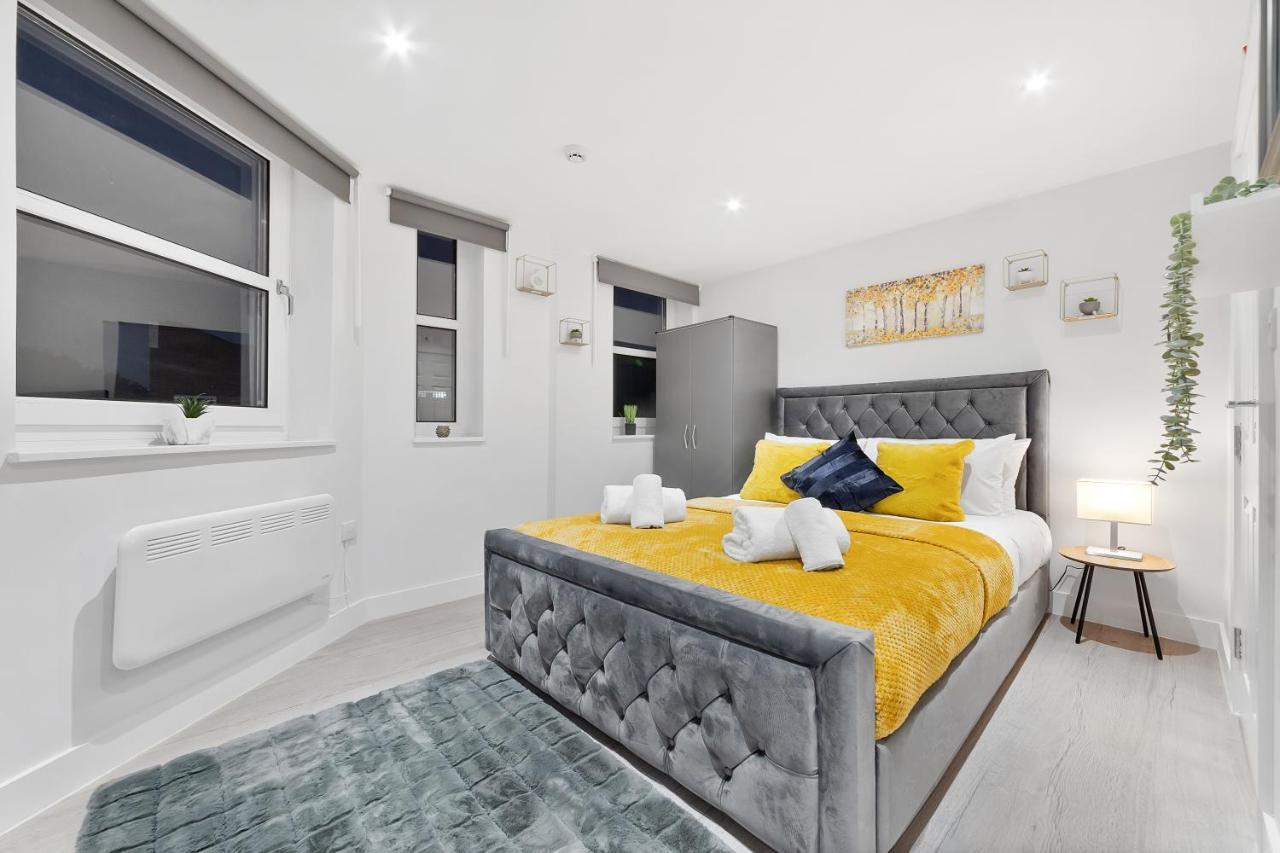 Crystal Palace Suites Guest house London
