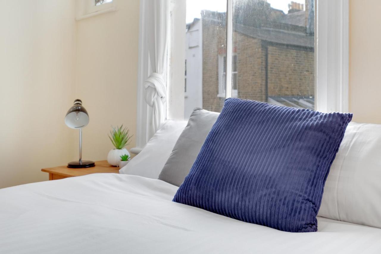 Mirabel Two Bedrooms, One Bath, Fulham Sw6 By Mdps * London