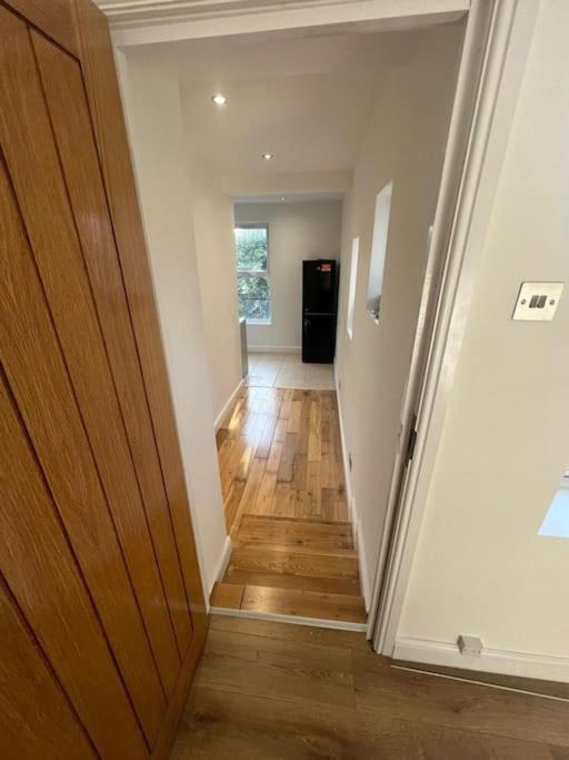 Green Lanes N8, Studio Flat! Apartment