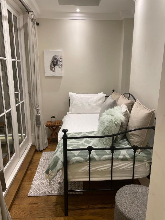 Leilighet Stylish 3-bedroom Flat In Kensington *