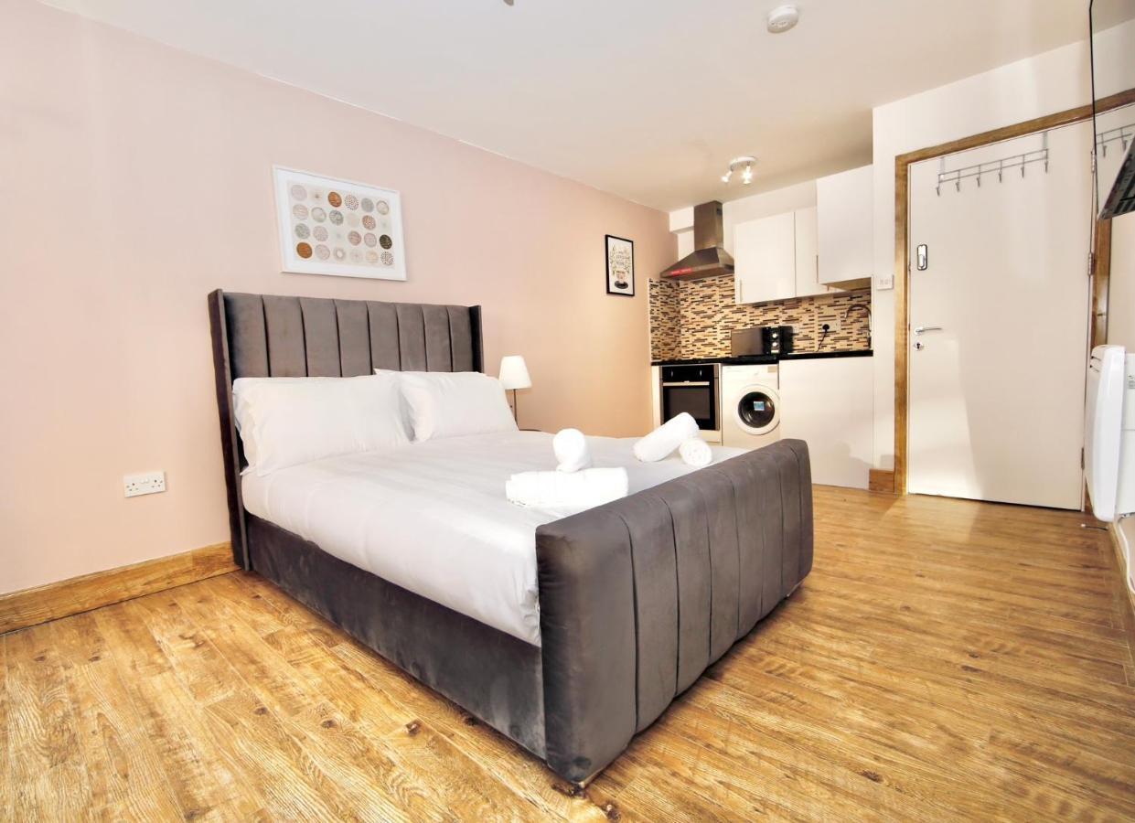 Guest house Edgware Hub