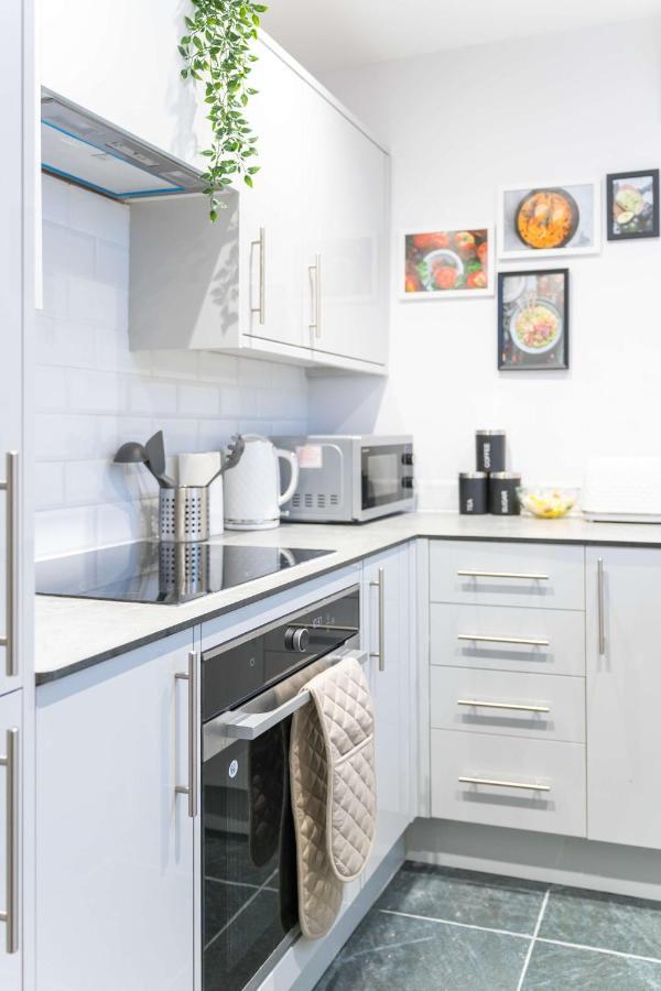 Leilighet Kensington High 2 Bedroom London