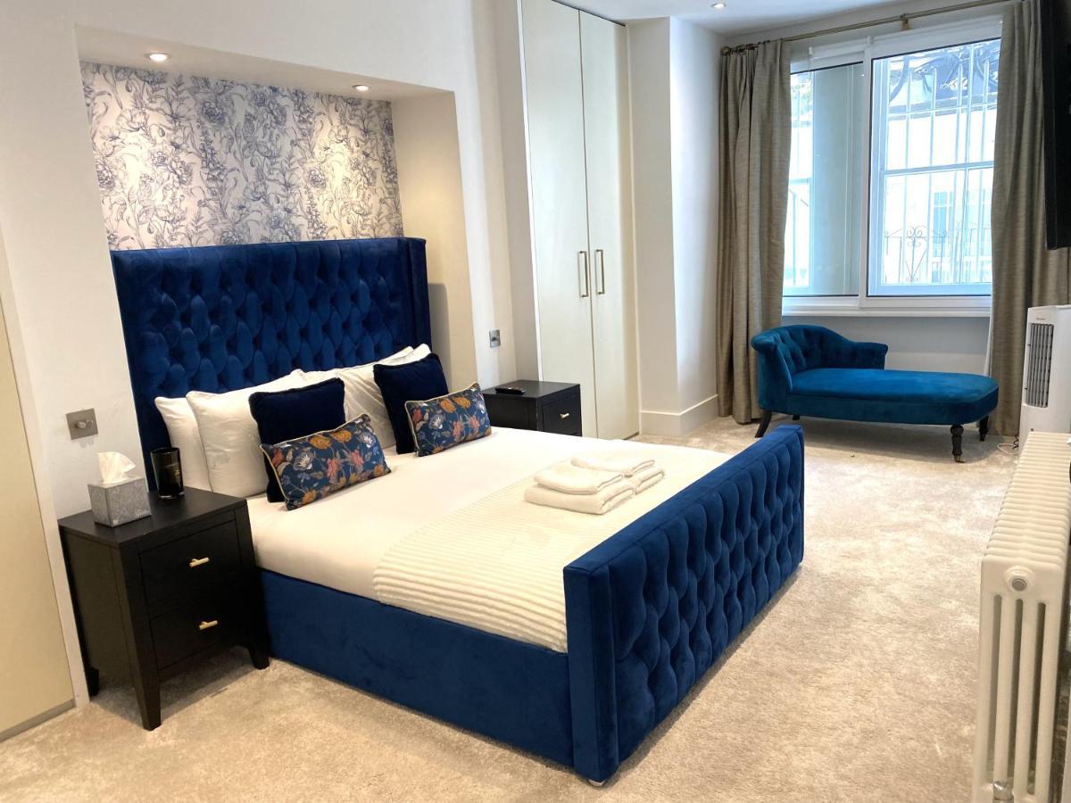 Modern Luxurious 3 Bed Flat With Private Garden & Bbq Apartment