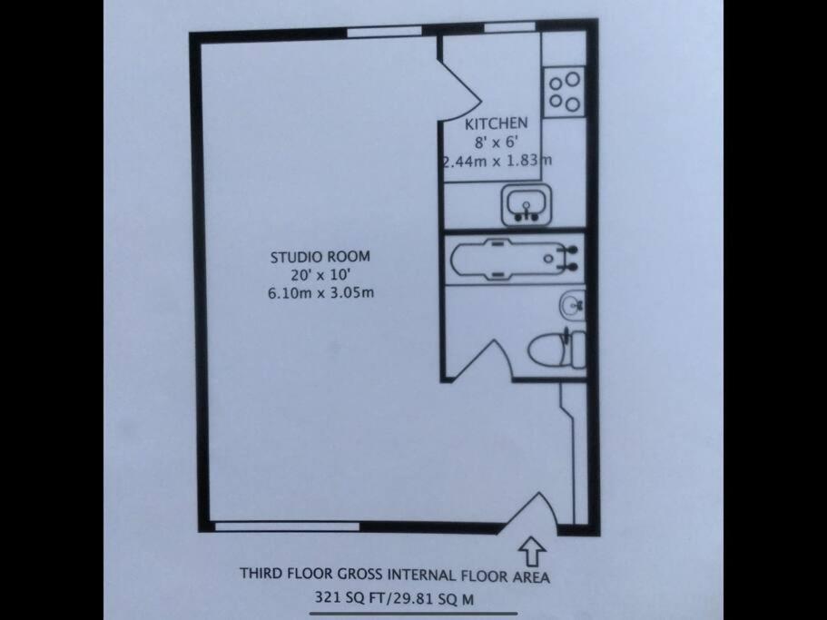 Amazing Near Tube Station London