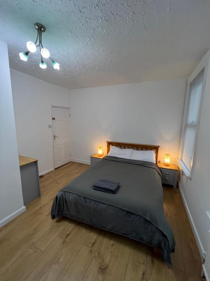 Pensión Private In Victorian House, Forest Hill, *