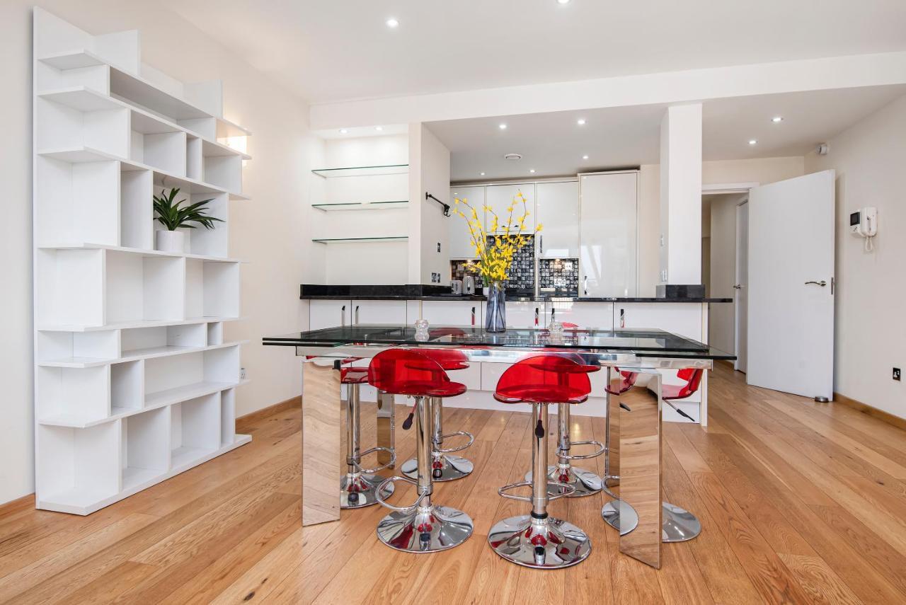 And Spacious 2 Bed Apartment