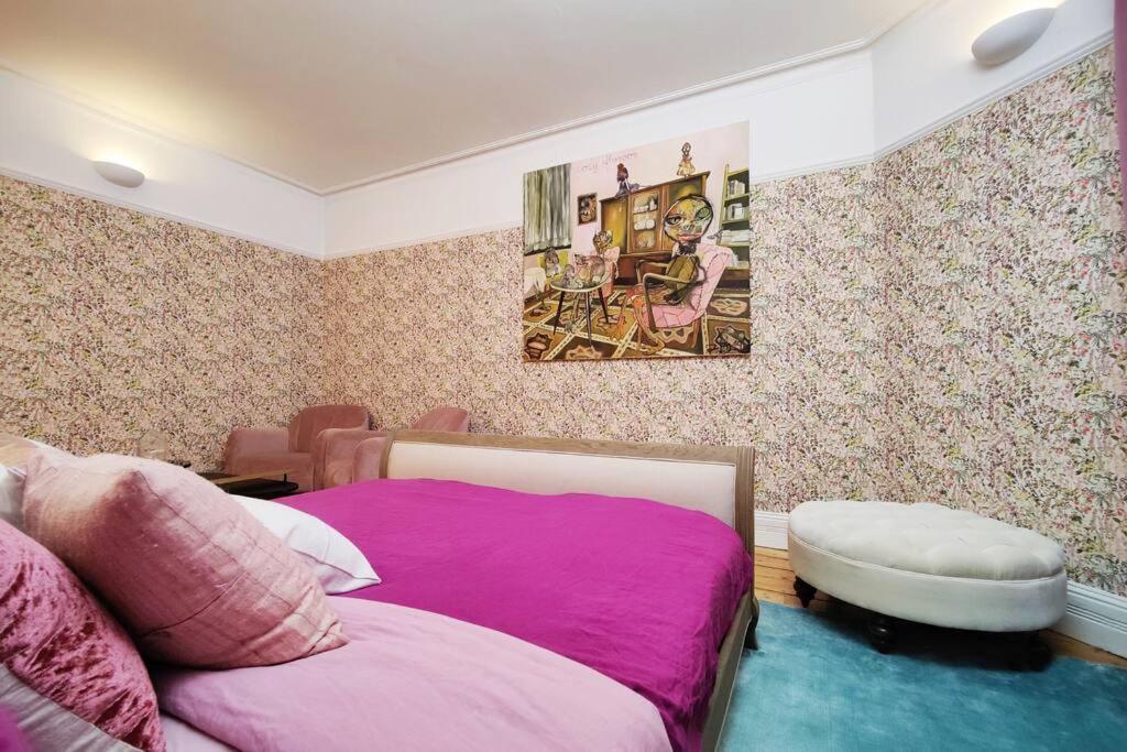 Luxury Artist In * Londres