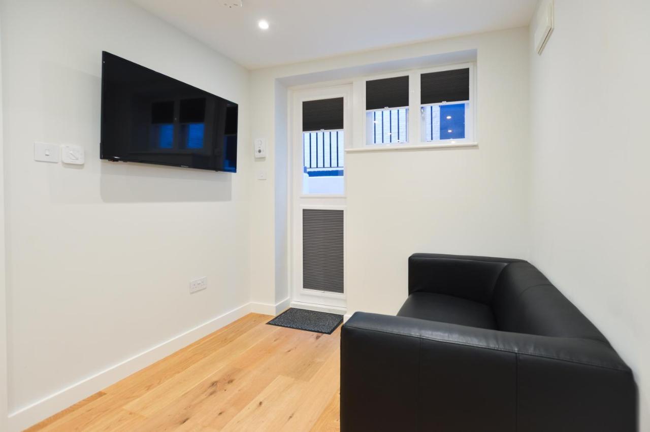 Apartahotel Sale Place Serviced By Concept Londres
