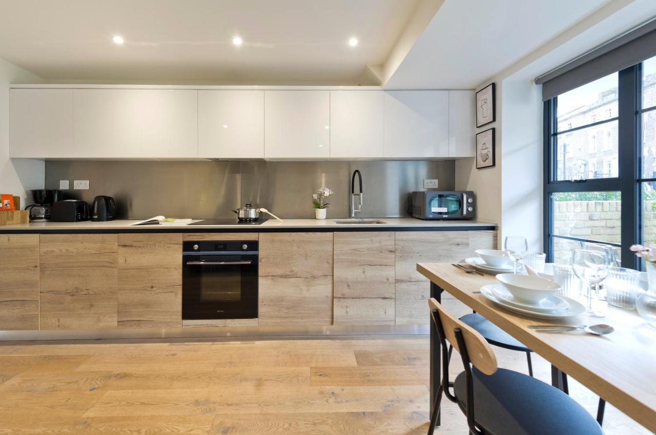 Luxury One Bedroom Greenwich Near Canary Wharf By Underthedoormat Londen
