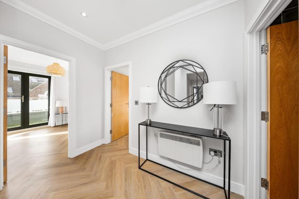 Apartment 3bed Penthouse 10min To Wimbledon Tennis Courts London