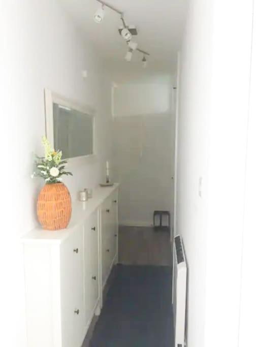 Apartment Cosy Flat, Great Location! London