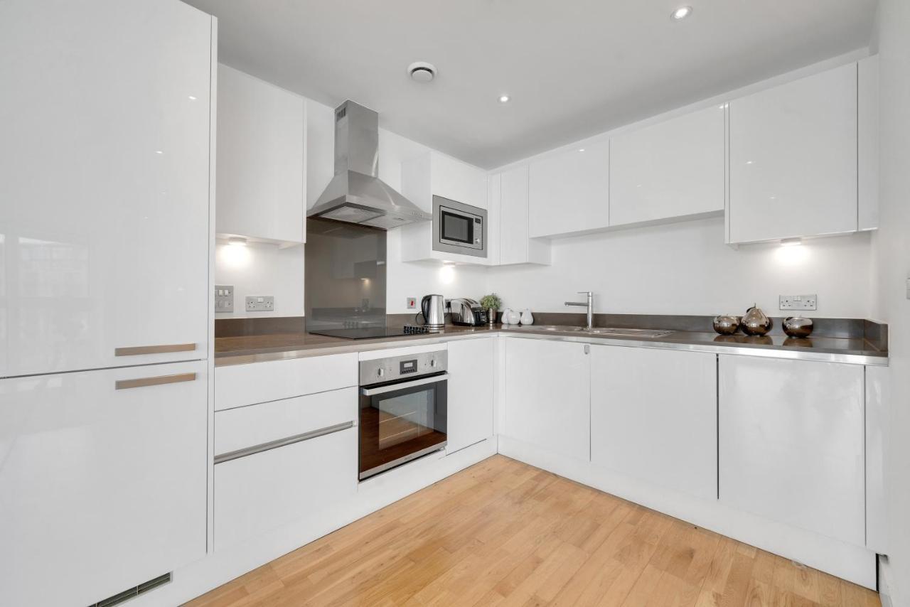 Apartment Large 2bed 2bath Beautiful River Views Greenwich Cutty Sark - Perfect For Long Stay, Business, Leisure And Relocations London