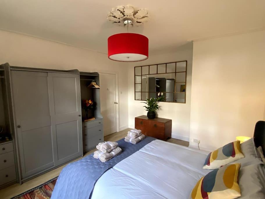 Spacious 2 Bedroom In Maida Vale * Londen