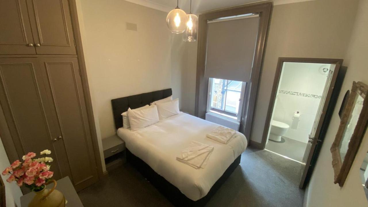 Leilighet 3 Notting Hill, Portobello Road-amazing Location! London