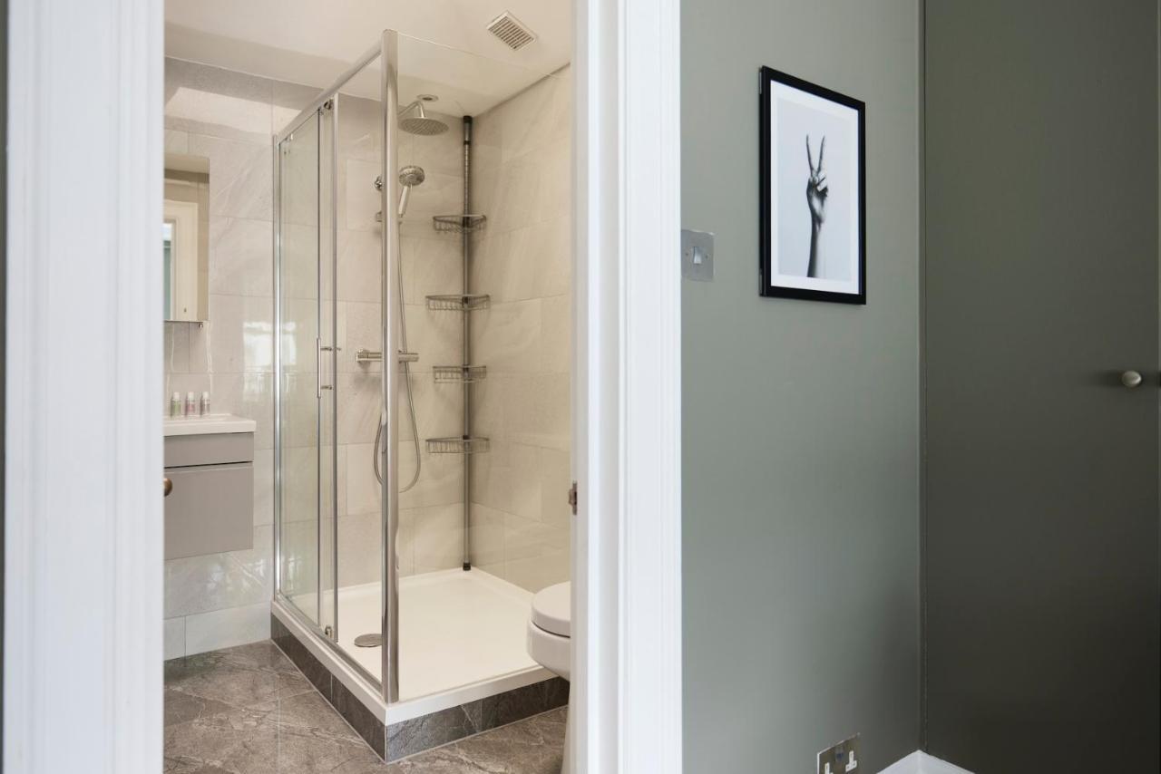The South Kensington Wonder - Trendy 3bdr House With Garden *