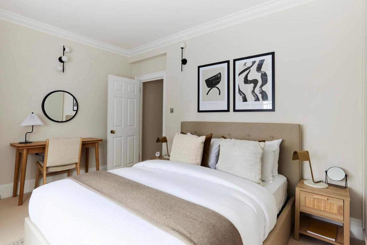 The South Kensington Wonder - Trendy 3bdr House With Garden * Londres