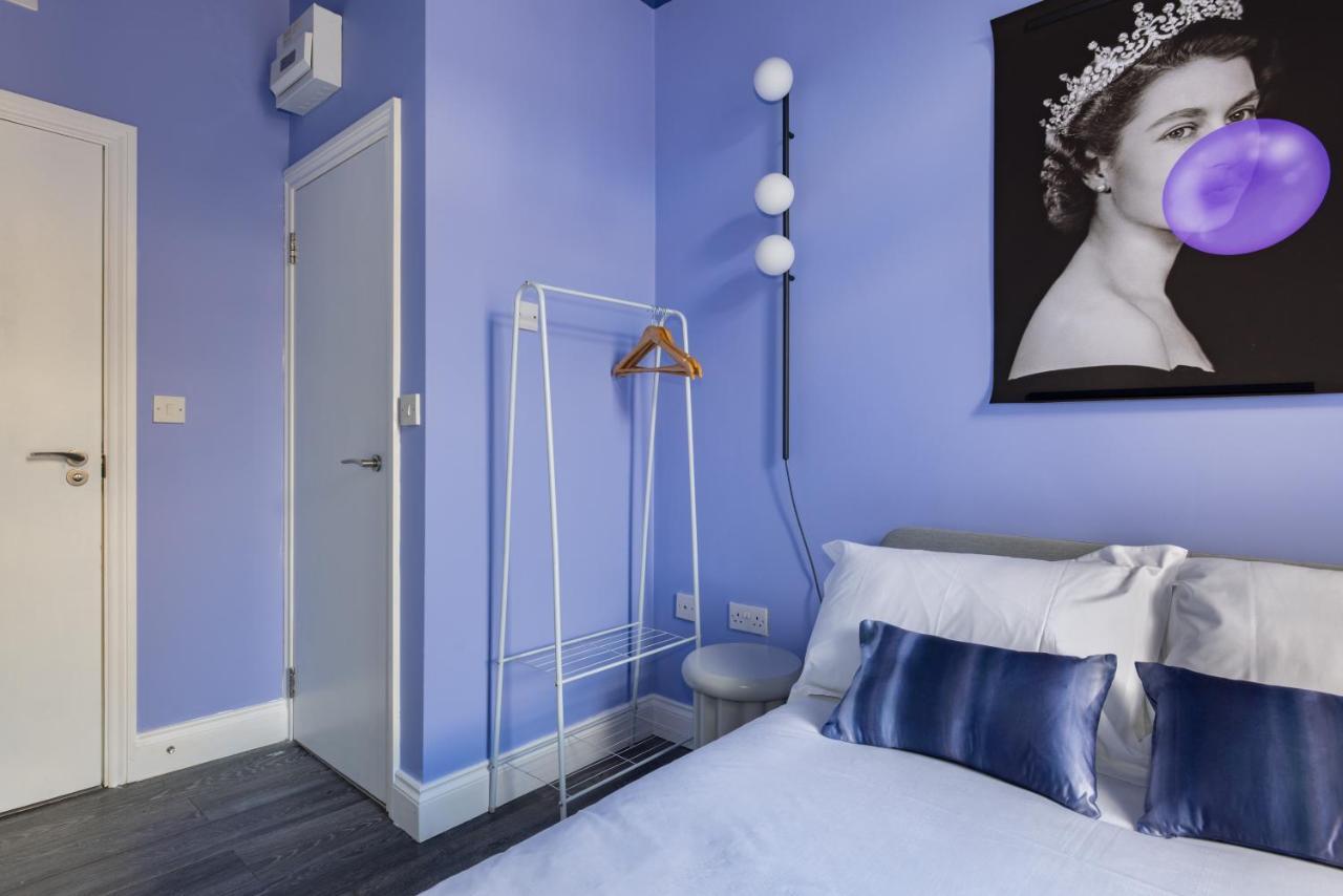 Euston Apartment *