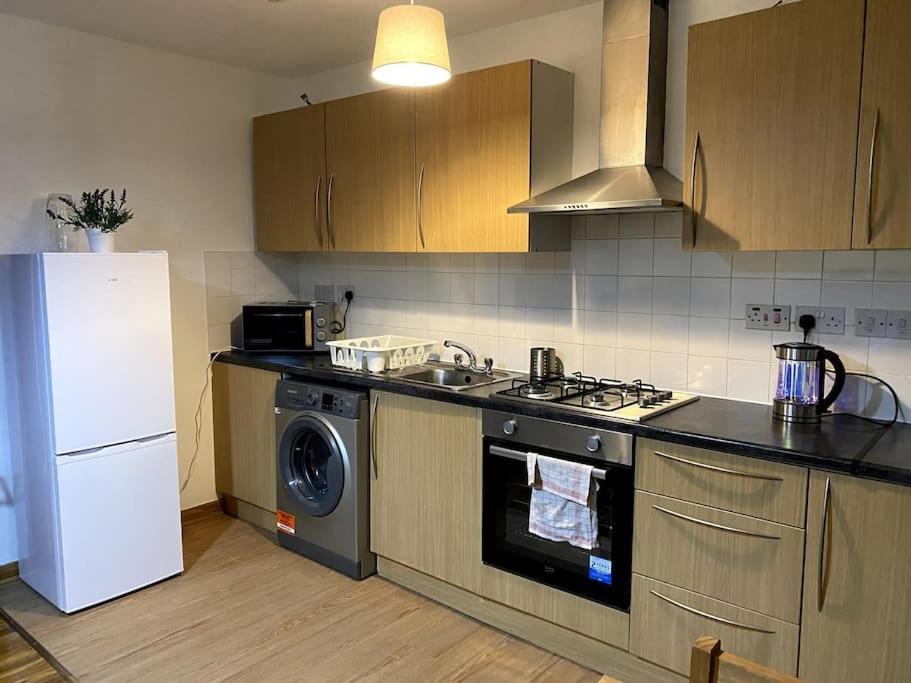 Leilighet Perfect For Families And Friends - 2 Bedroom In - Peckham *