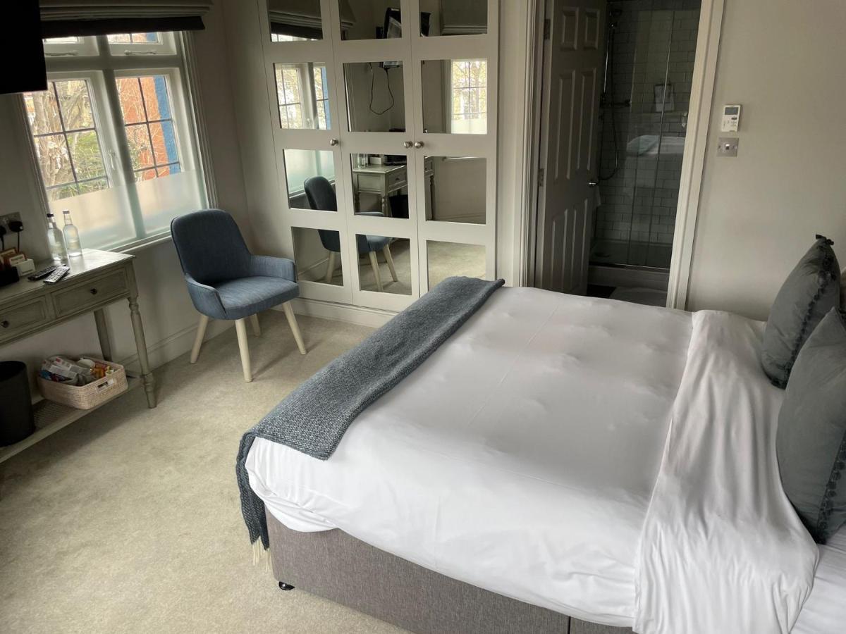 The Bridge Pub & Gasthof 4*