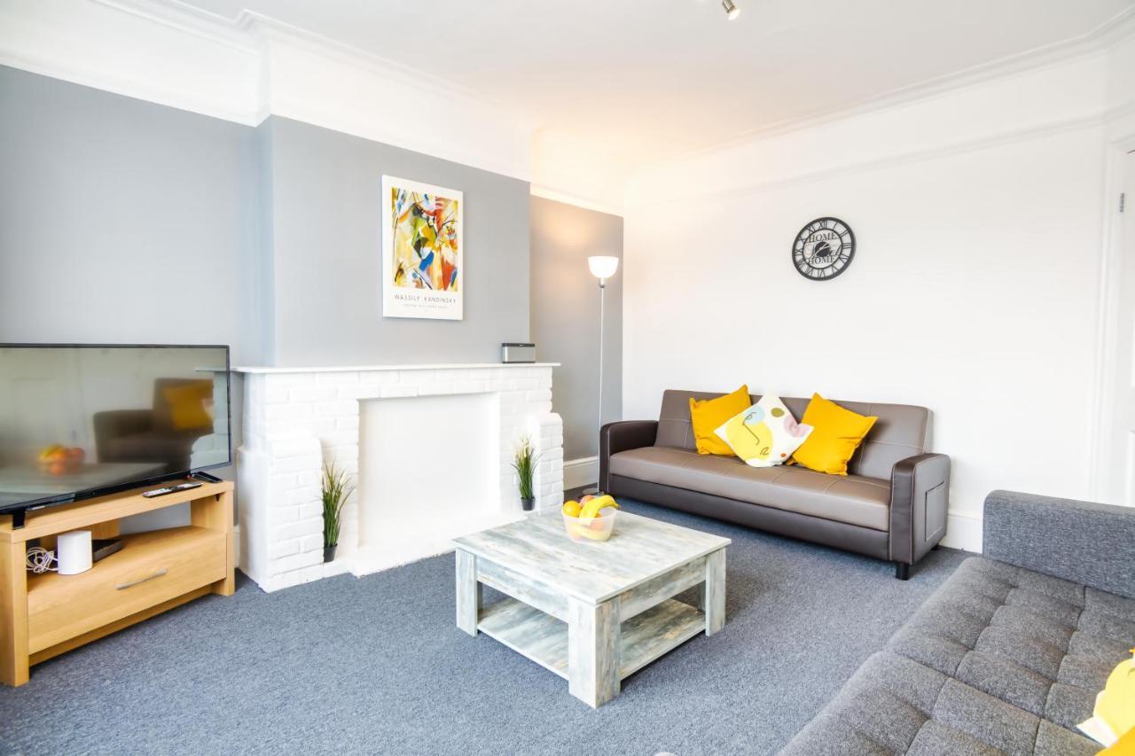 Apartment Amazing 2 Bed *