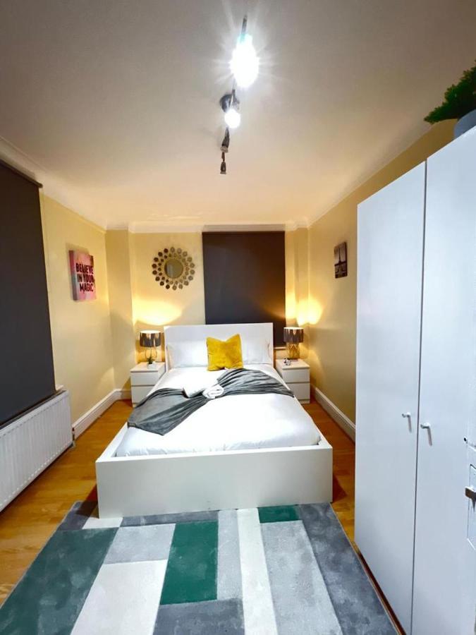 Leilighet Comfy 2 Bedroom Flat Edgware Road