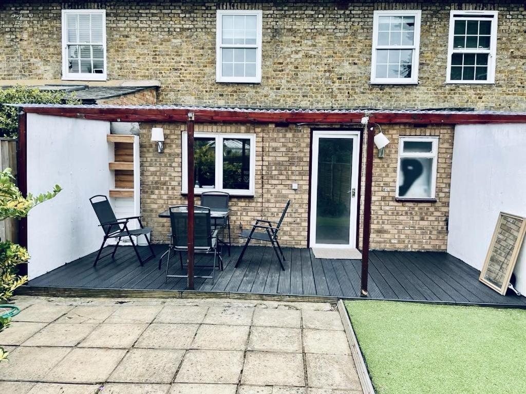 Vakantiehuis 3bed House Free Parking Canary Wharf Londen